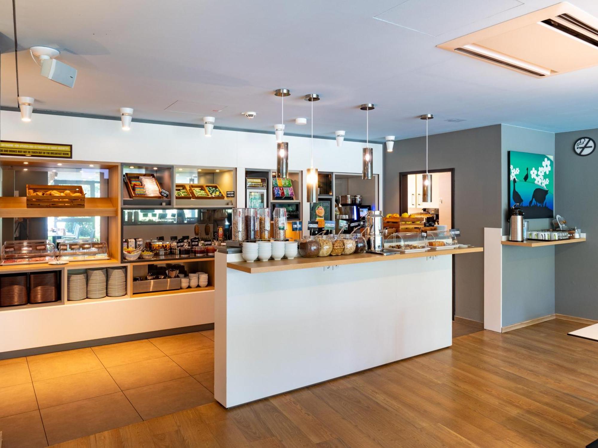 B&B Hotel Goettingen-City Kültér fotó